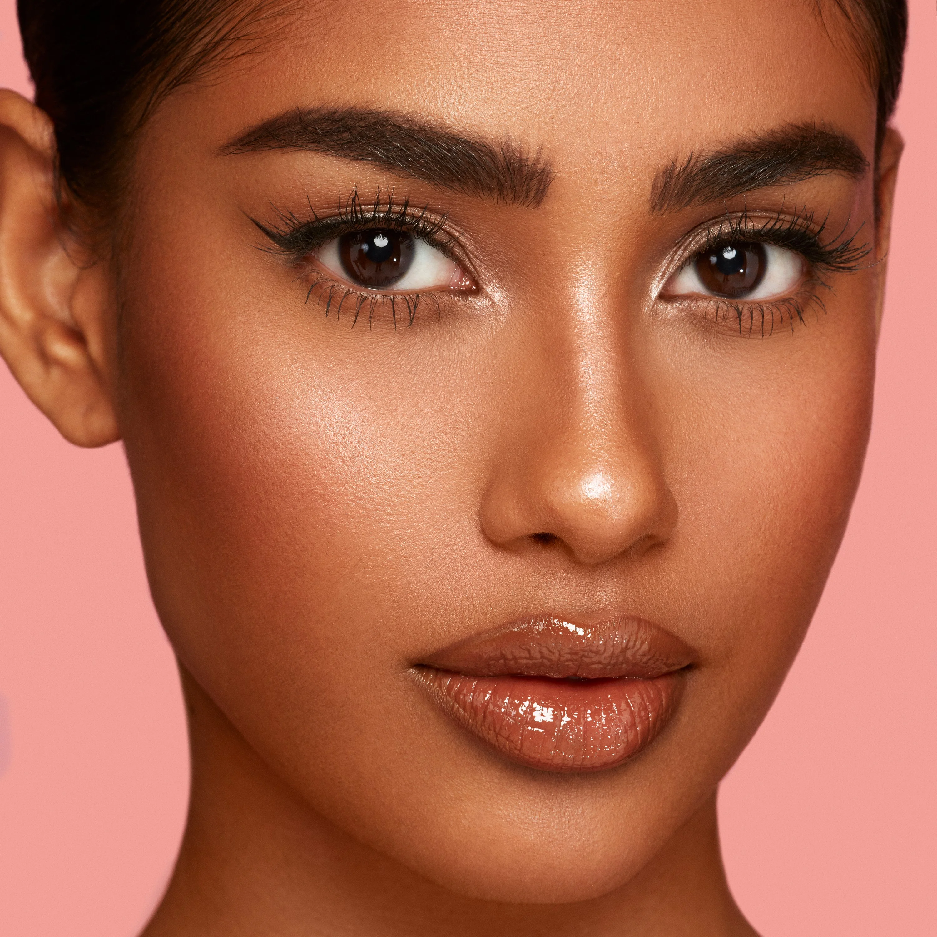 Fuller Pout Sculpting Lip Liner - Image 17