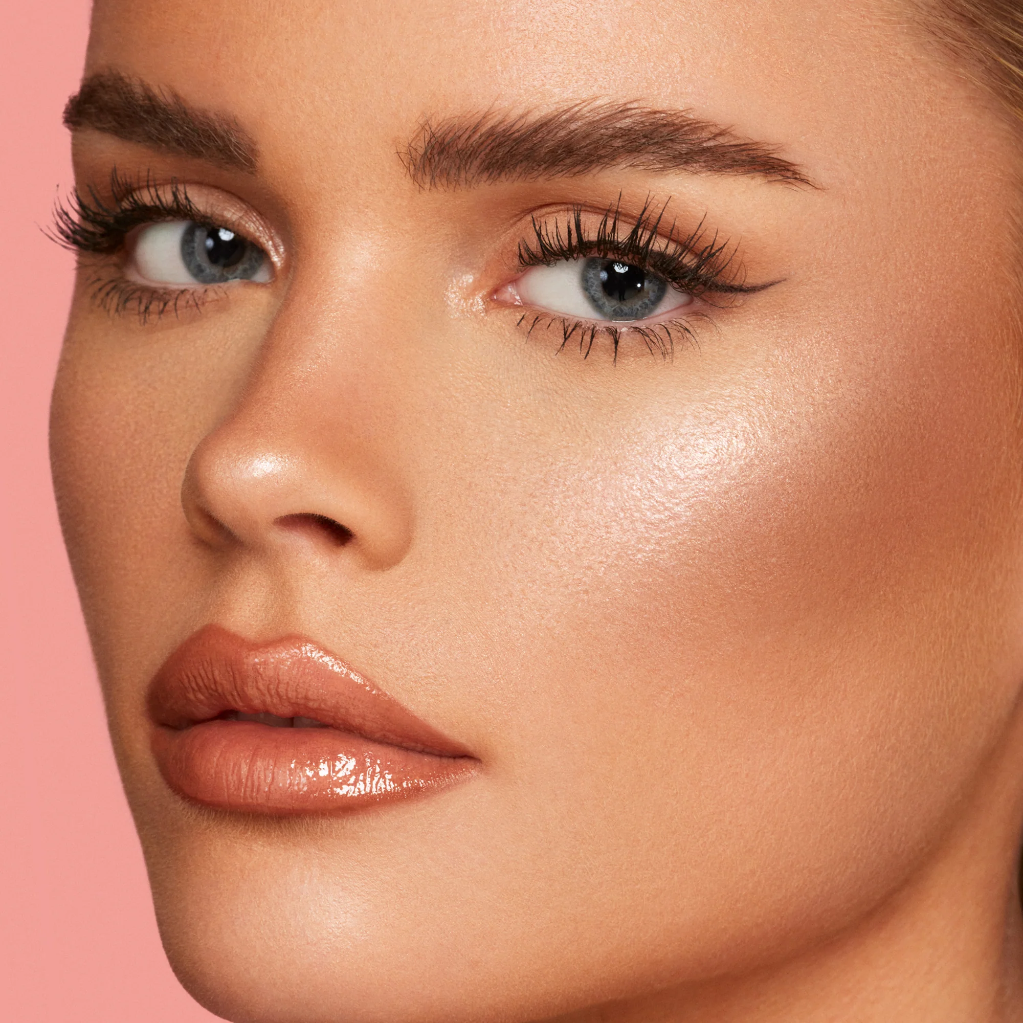 Fuller Pout Sculpting Lip Liner - Image 5