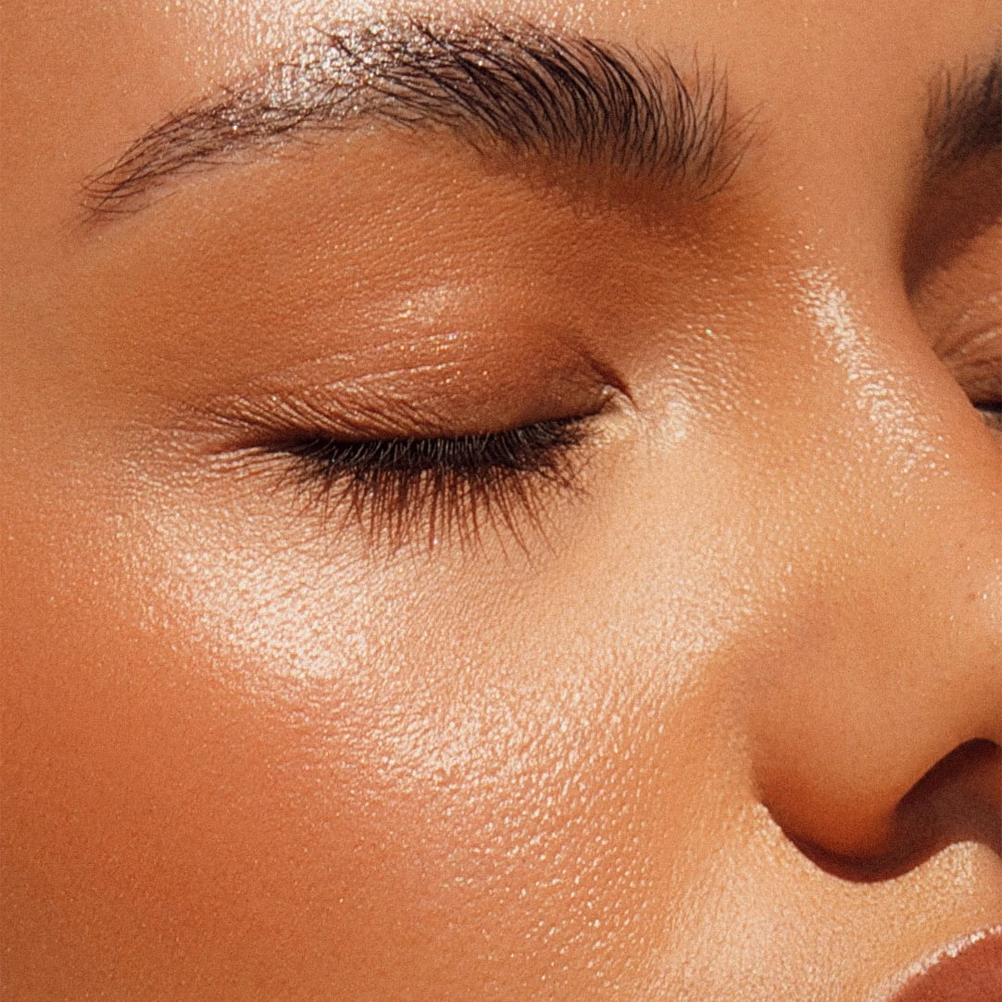 Glow All Over Melting Balm Stick - Image 3